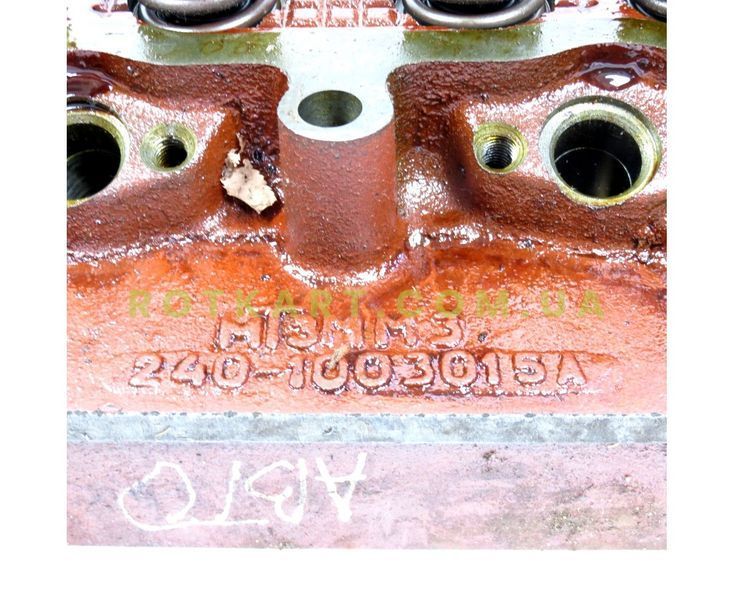 Головка блока цилиндров на Д-245 в сборе (Оригинал ММЗ) 245-1003012-02. изображение